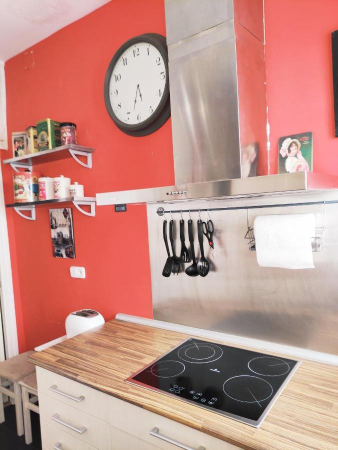 Apartmán Acogedor Apartamento En La Latina Madrid Exteriér fotografie